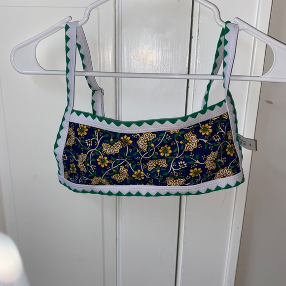 Bathing suit top unworn - Picture 1 of 6